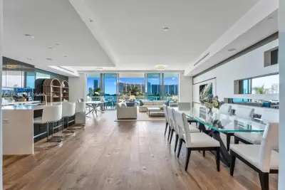 3300 NE 188th St #217, Aventura: photo 1 of 43