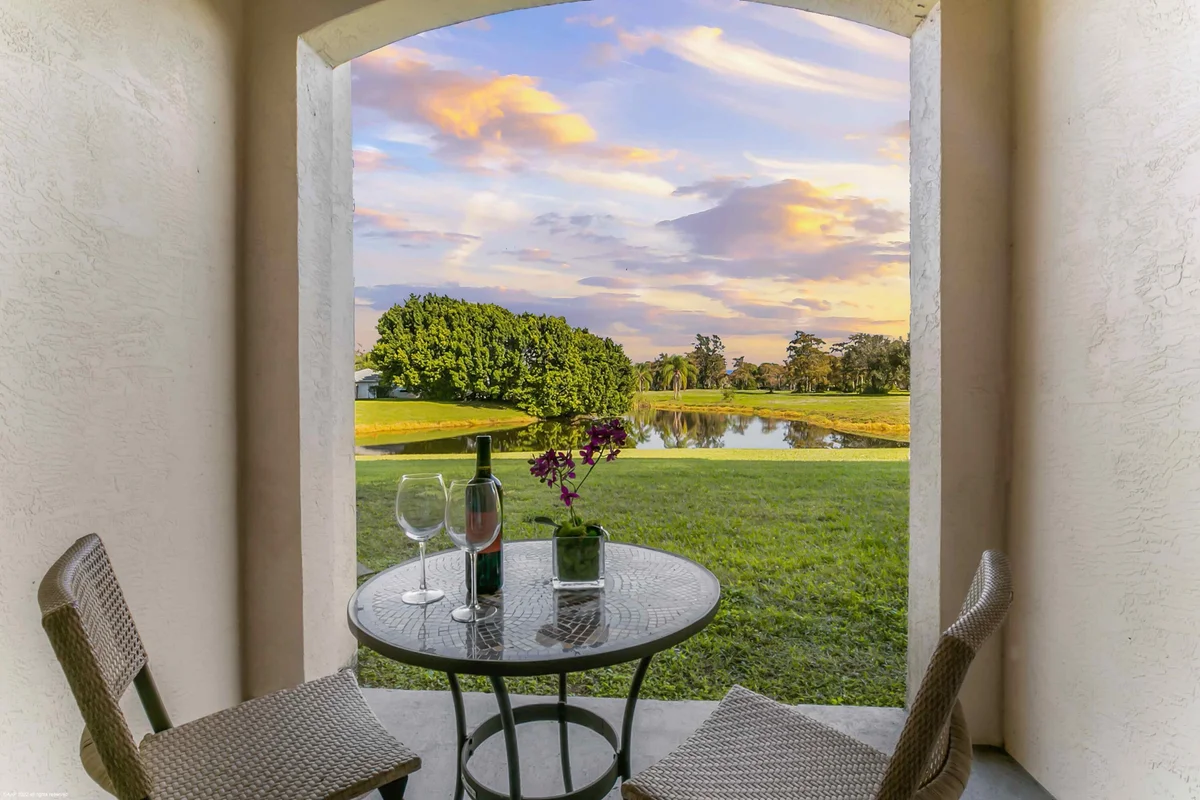 2040 Greenview Shores Blvd #203, Wellington: photo 1 of 12