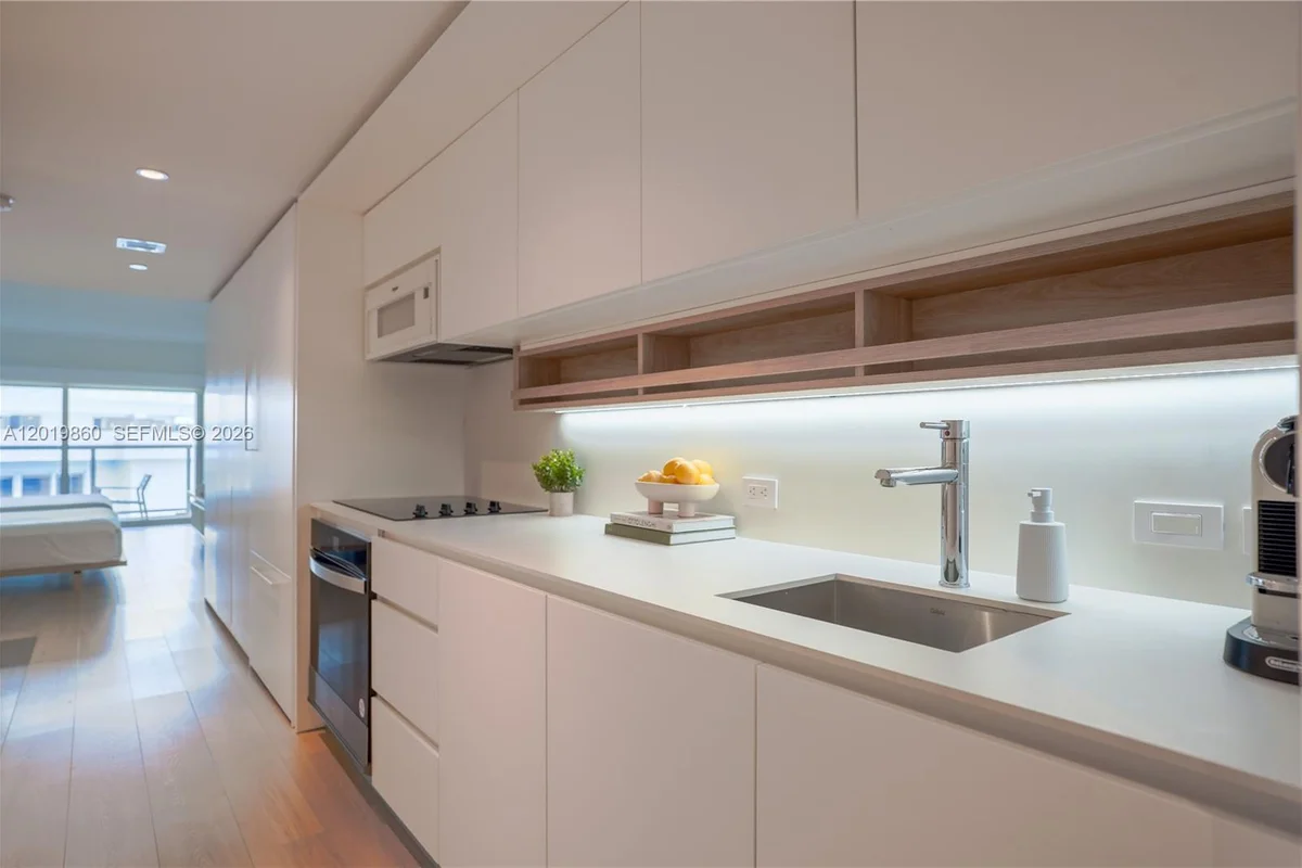10250 Collins Ave #407, Bal Harbour: photo 1 of 25