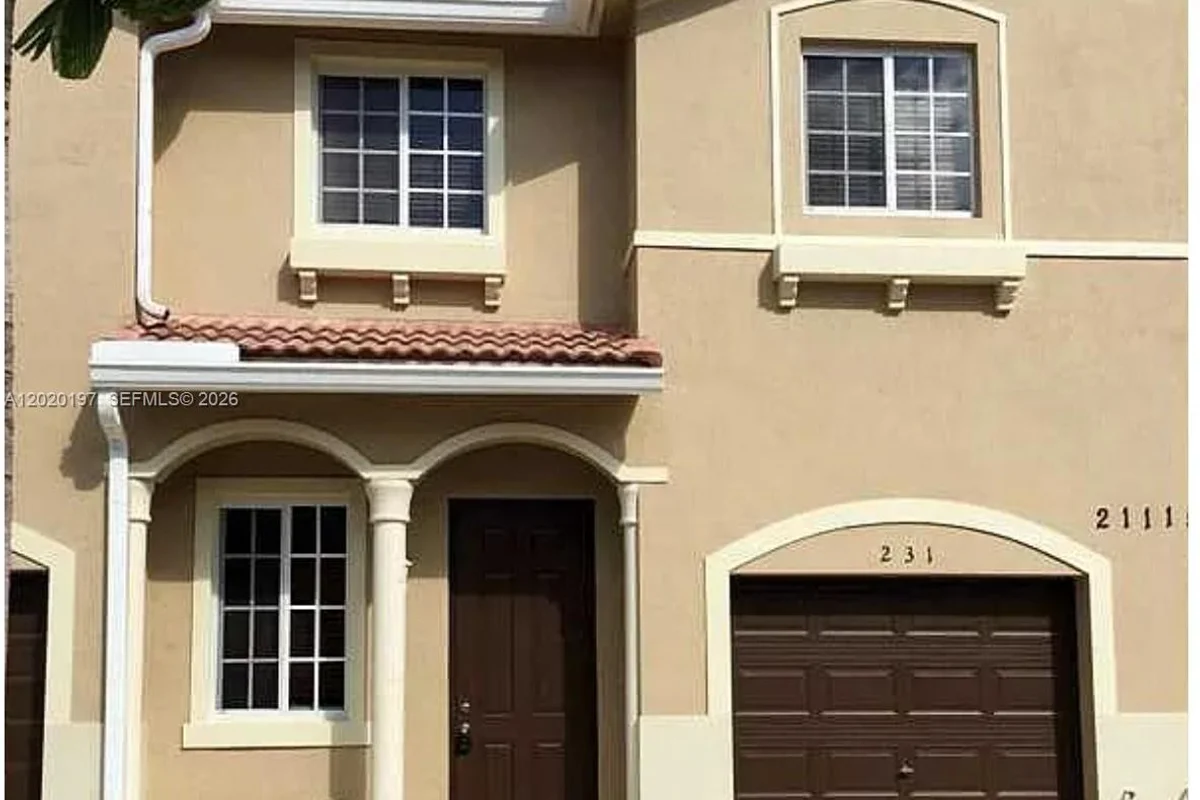 21115 NW 14th Pl #2, Miami Gardens: photo 1 of 18