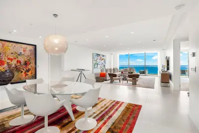 10201 Collins Ave #1806, Bal Harbour: photo 1 of 39