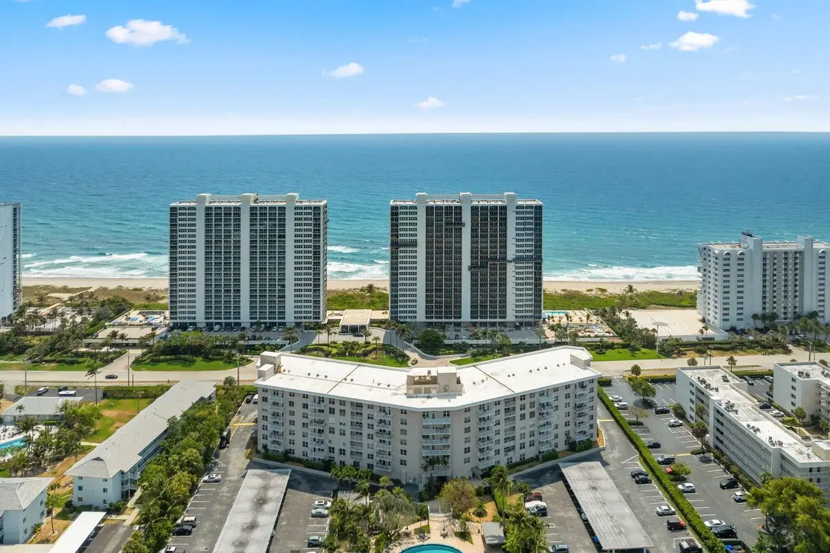 2851 S Ocean Blvd #F-6, Boca Raton: photo 1 of 33