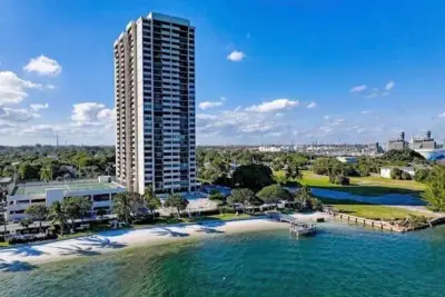 5600 N Flagler Dr #1204, West Palm Beach: photo 1 of 18