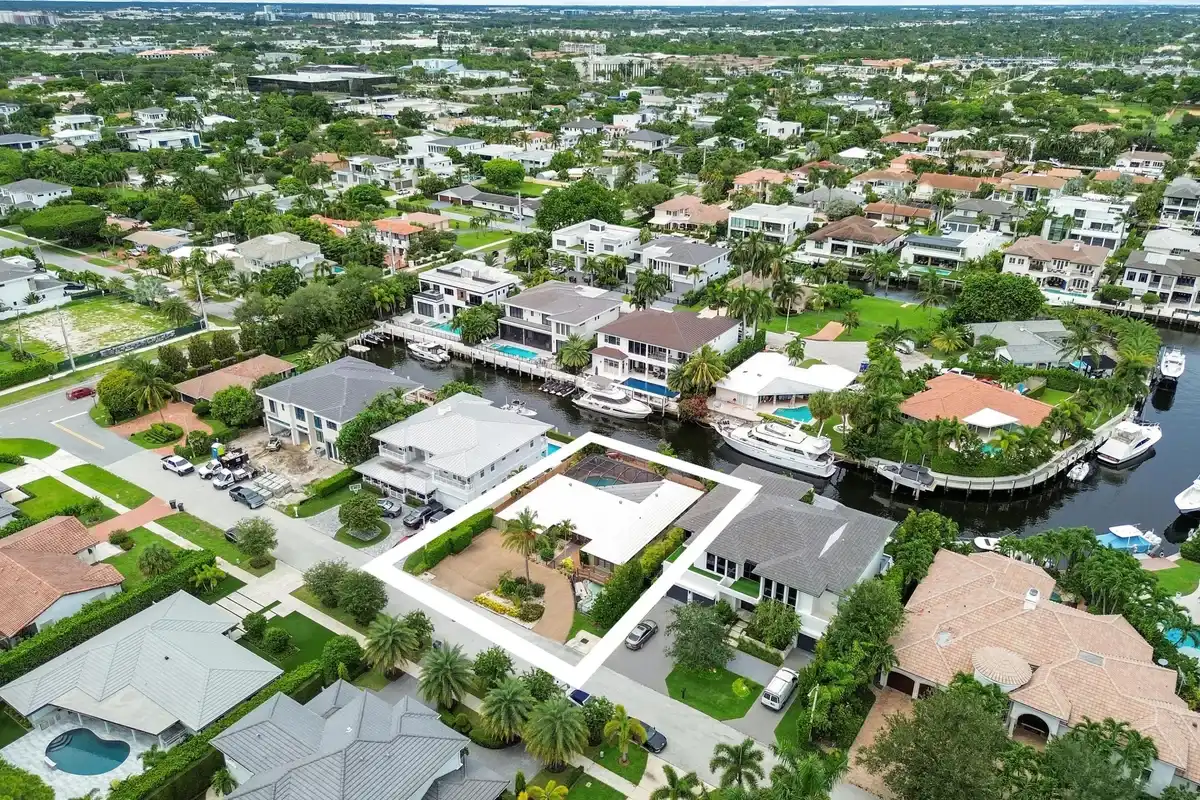 531 Silver Ln, Boca Raton: photo 1 of 9