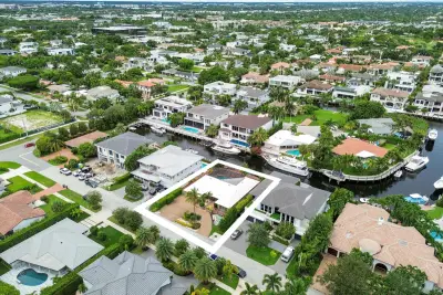531 Silver Ln, Boca Raton: photo 1 of 9