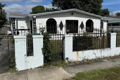 1251 NW 190th St, Miami Gardens: photo 1 of 1