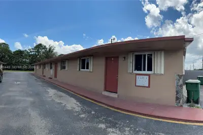 2924 NW 132nd Ter #2, Opa-locka: photo 1 of 16