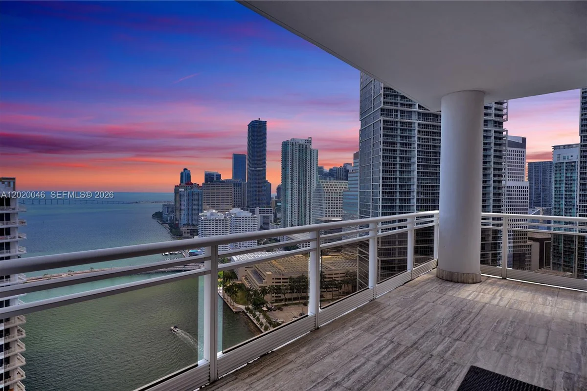 901 Brickell Key Blvd #3204, Miami: photo 1 of 55