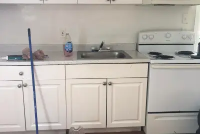 429 Ardmore Rd #B, West Palm Beach: photo 1 of 8