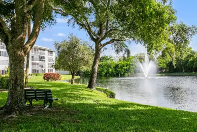 2502 Antigua Ter #F4, Coconut Creek: photo 1 of 39