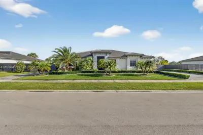 16767 SW 290th Ln, Homestead: photo 1 of 19
