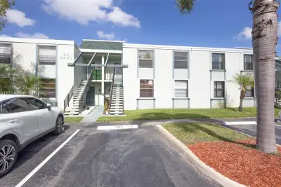 7350 NW 18th St #206, Margate: photo 1 of 33
