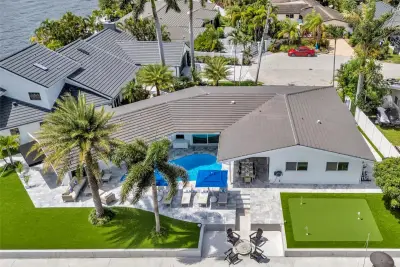 3108 NE 42nd Ct, Fort Lauderdale: photo 1 of 86