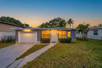 2917 NW 7th Ct, Fort Lauderdale: photo 1 of 22