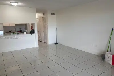 251 NW 177th St #A-109, Miami Gardens: photo 1 of 18