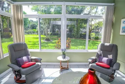 5100 NW 35th St #107, Lauderdale Lakes: photo 1 of 69