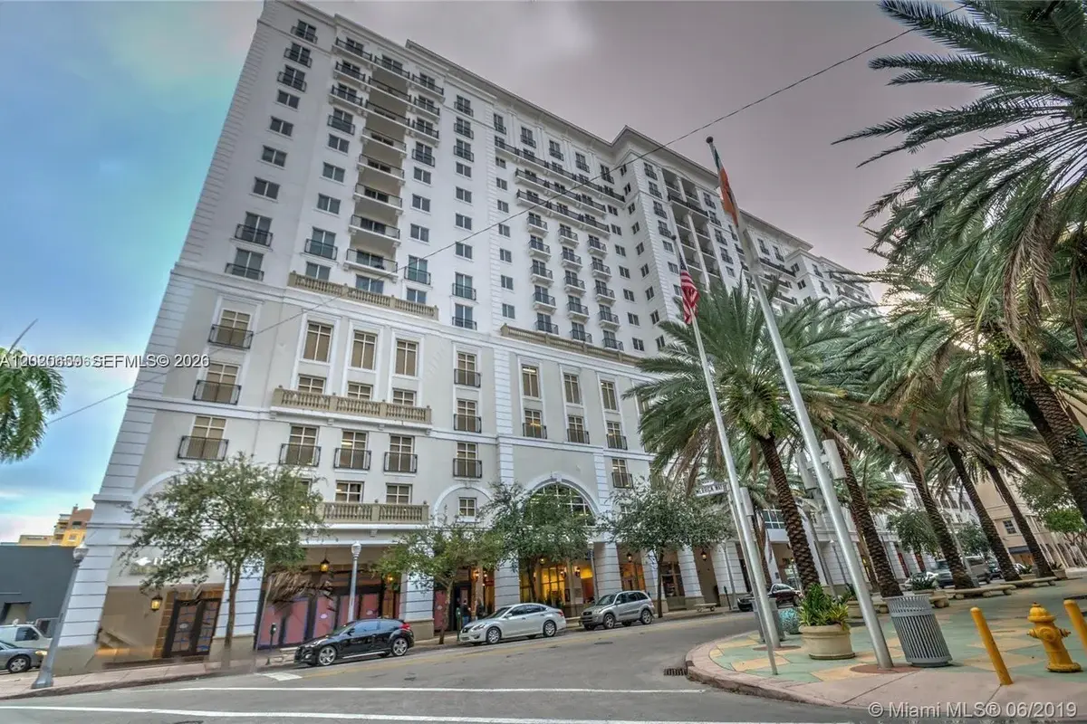10 Aragon Ave #1018, Coral Gables: photo 1 of 15
