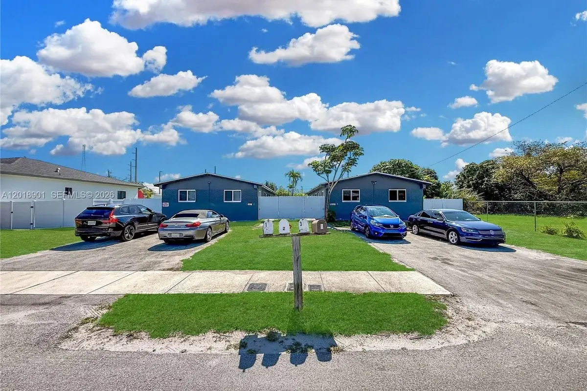 2620 NW 18th Ter, Oakland Park: photo 1 of 29
