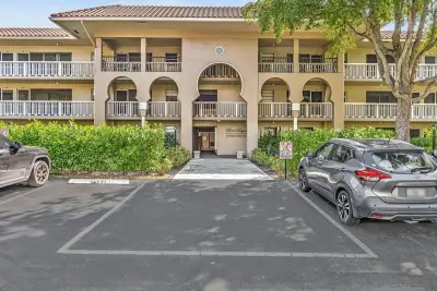 100 Royal Palm Way #303, Boca Raton: photo 1 of 36