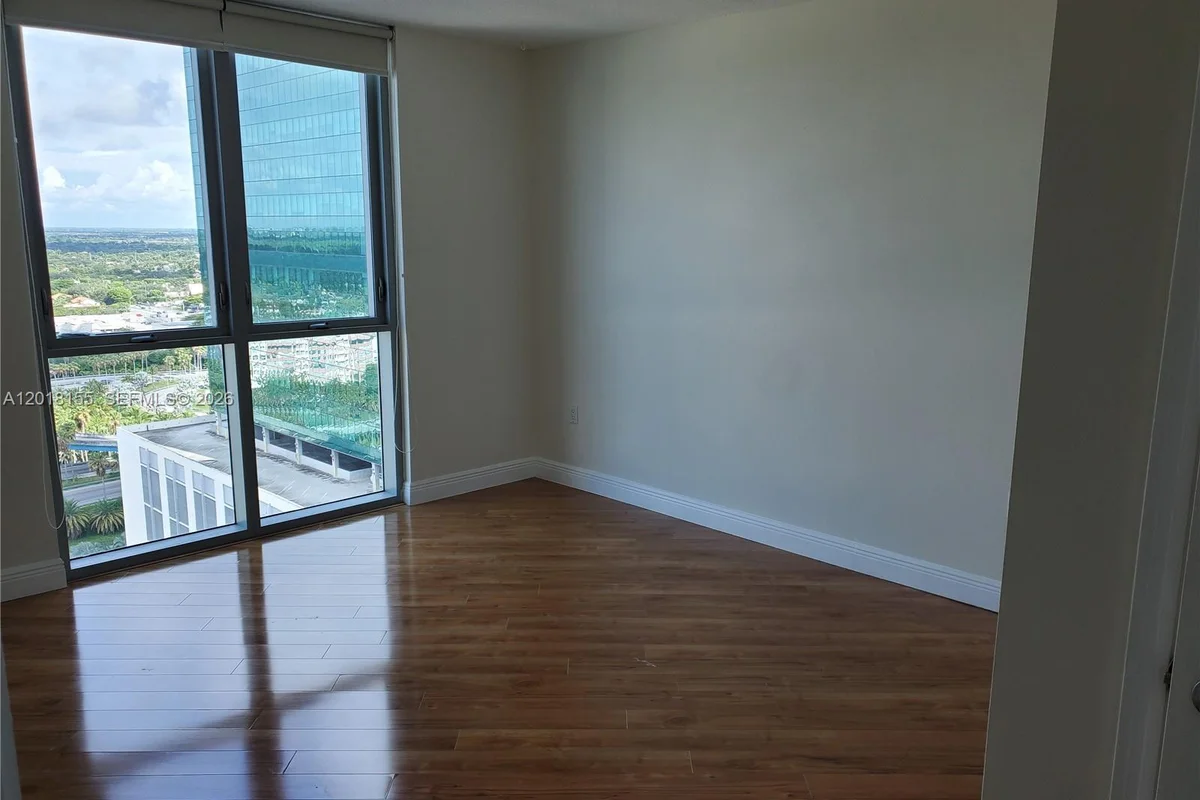 9066 SW 73rd Ct #1808, Miami: photo 1 of 15