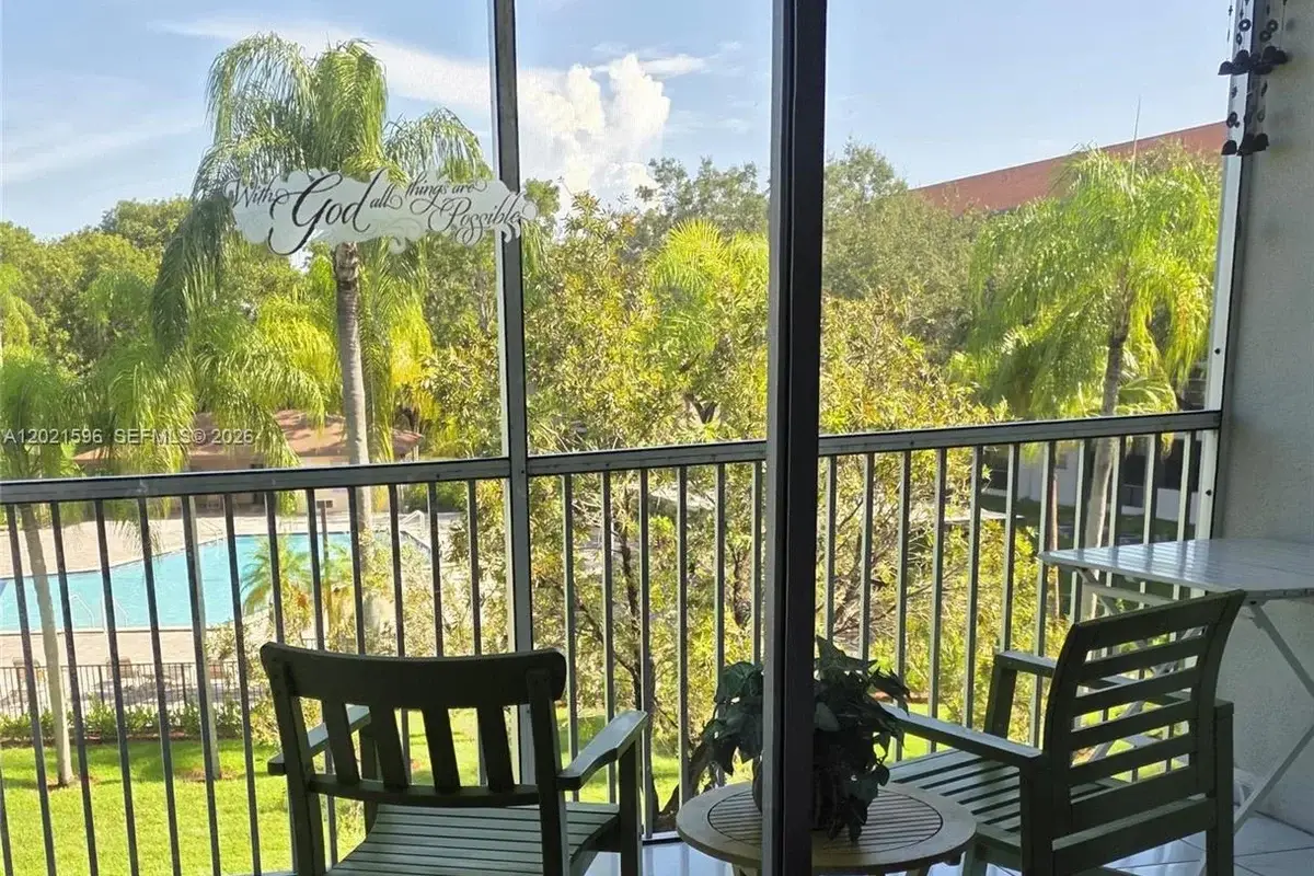 12501 SW 14th St #314R, Pembroke Pines: photo 1 of 22