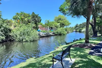 1800 N Andrews Ave #2E, Fort Lauderdale: photo 1 of 36