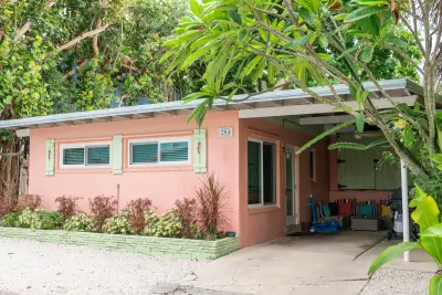 204 Coral Rd, Boynton Beach: photo 1 of 43