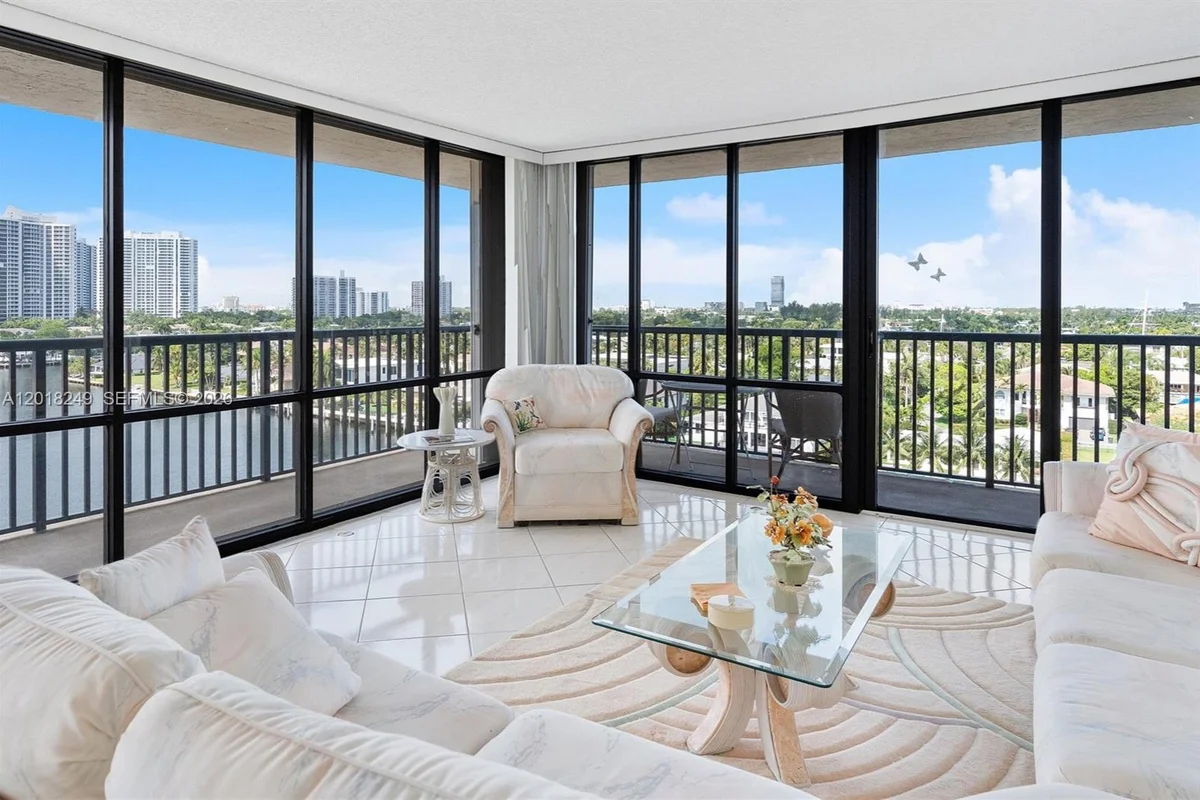 2017 S Ocean Dr #910, Hallandale Beach: photo 1 of 31