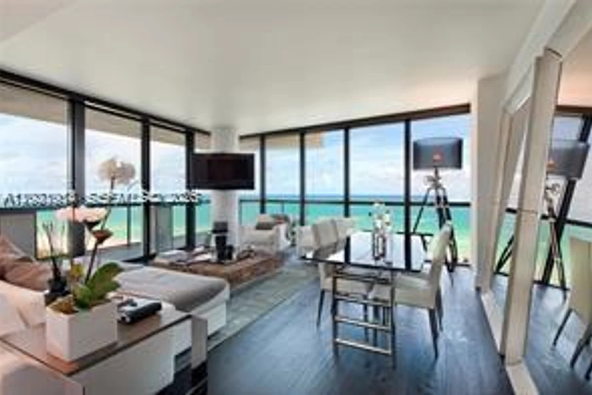 101 20th St #1907, Miami Beach: photo 1 of 21