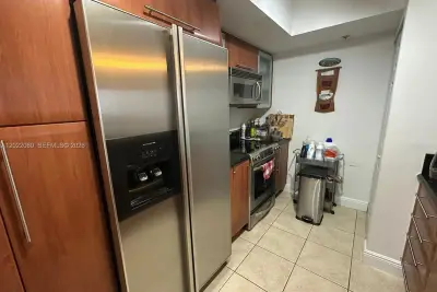 3232 SW 22nd Ter #1607, Miami: photo 1 of 10