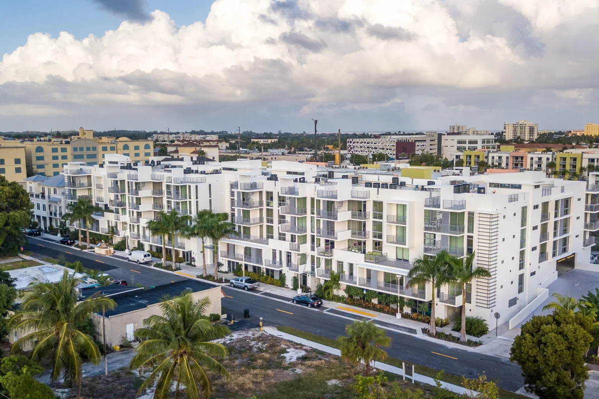 111 SE 1st Ave #310, Delray Beach: photo 1 of 31