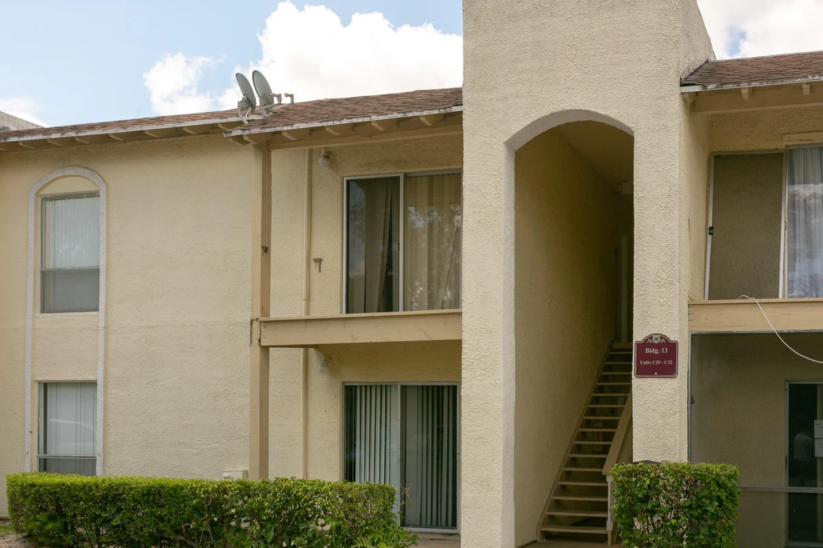 1500 N Congress Ave #C29, West Palm Beach: photo 1 of 18