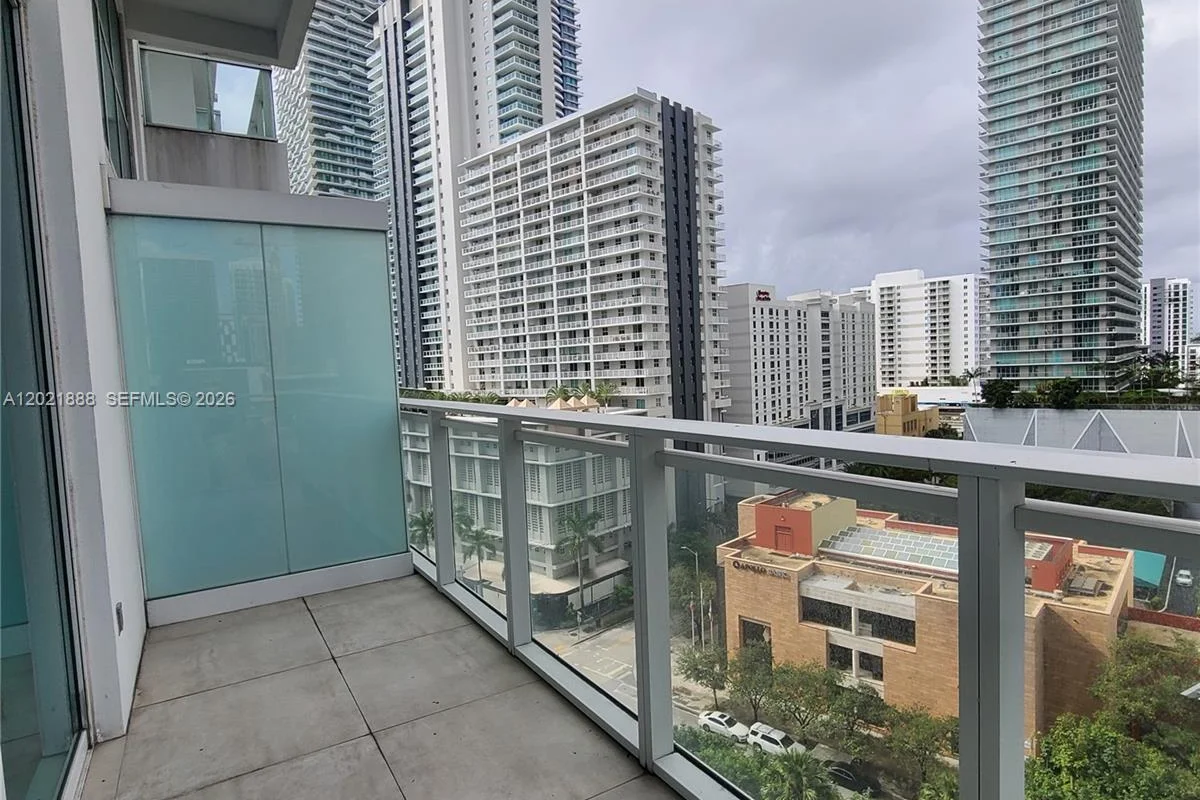 1080 Brickell Ave #1101, Miami: photo 1 of 15