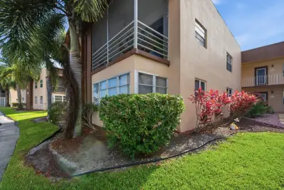 519 Burgundy K, Delray Beach: photo 1 of 42