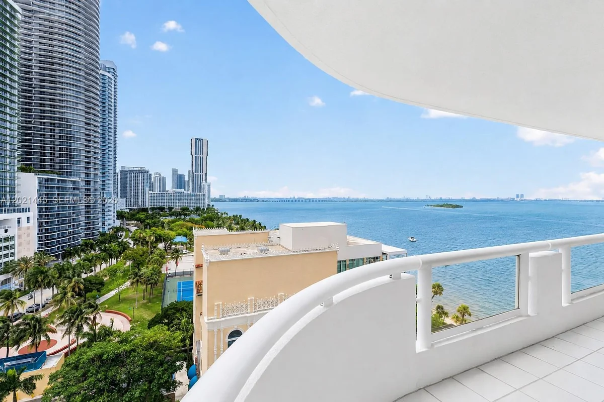 1717 N Bayshore Dr #A-1437, Miami: photo 1 of 37
