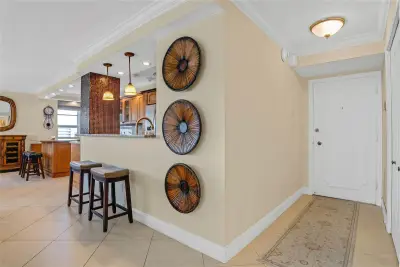 133 N Pompano Beach Blvd #501, Pompano Beach: photo 1 of 46