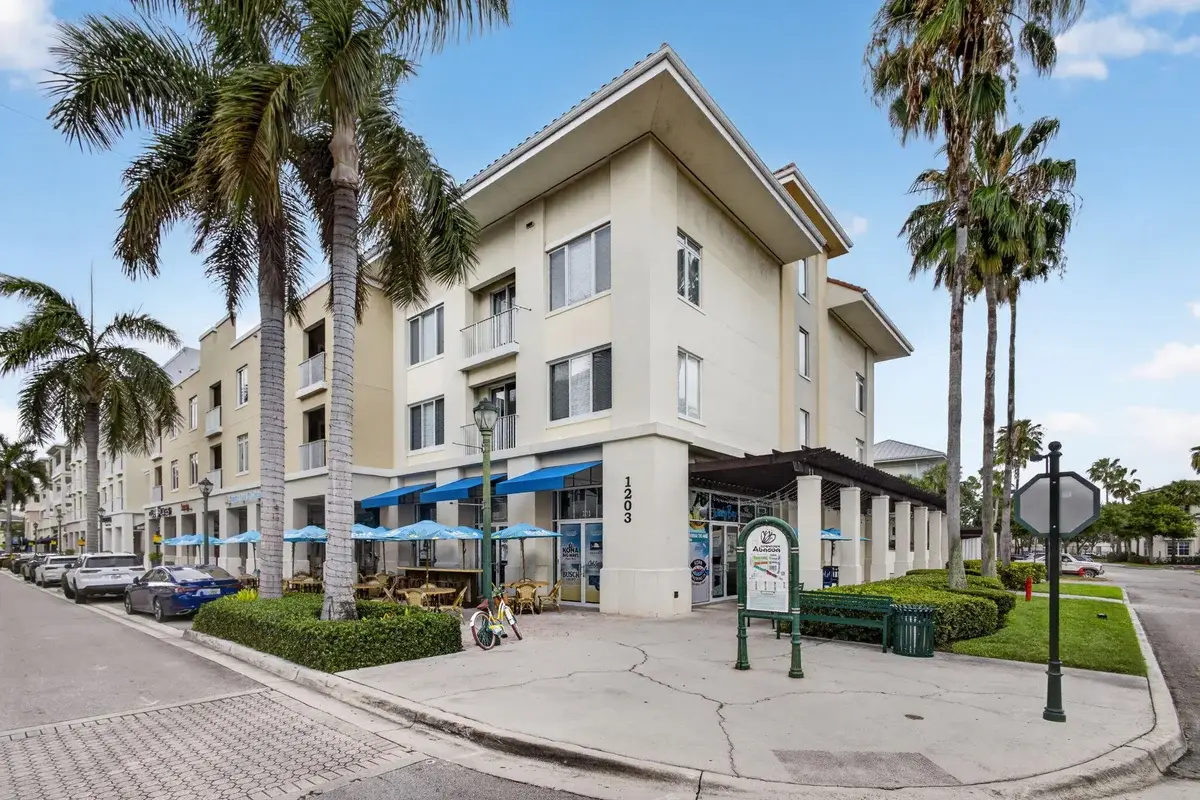 1203 Town Center Dr #308, Jupiter: photo 1 of 61