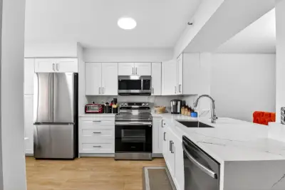 6866 Huntington Ln #602, Delray Beach: photo 1 of 43
