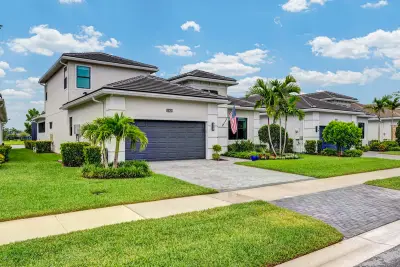 15829 Key Biscayne Ln, Westlake: photo 1 of 41