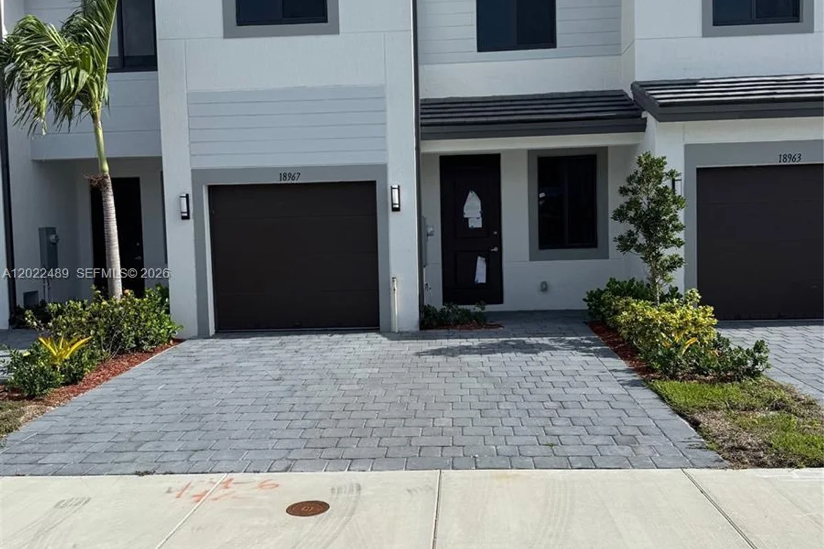 34466 SW 190 Ave, Homestead: photo 1 of 13