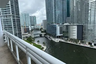 901 Brickell Key Blvd #2005, Miami: photo 1 of 18