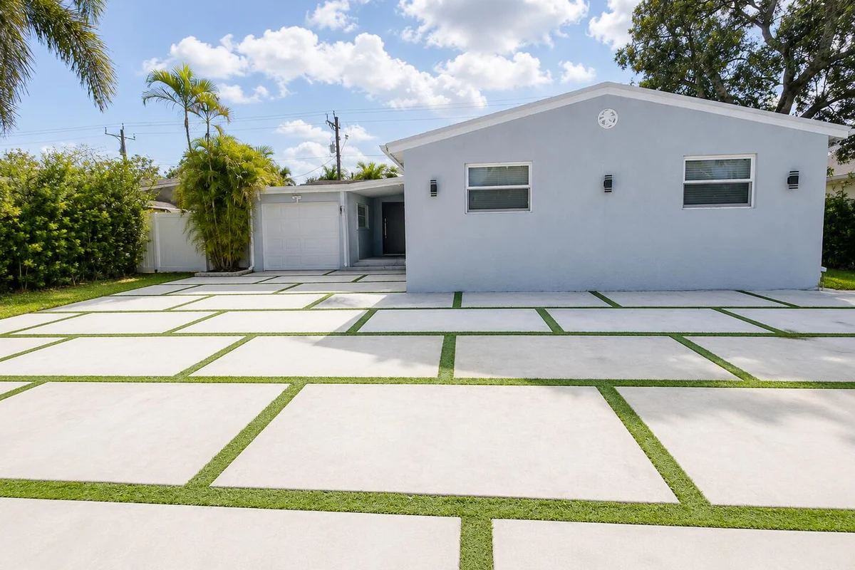 3111 N 66th Ave, Hollywood: photo 1 of 20