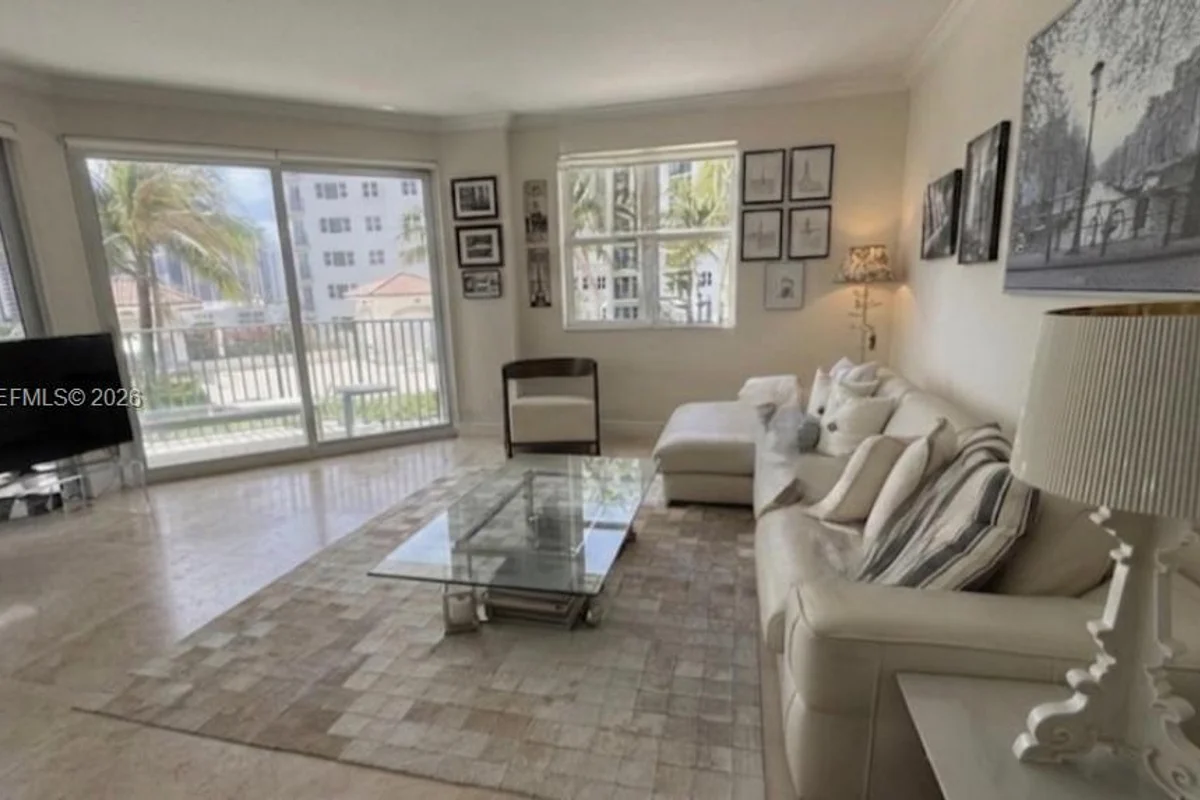 20000 E Country Club Dr #601, Aventura: photo 1 of 25
