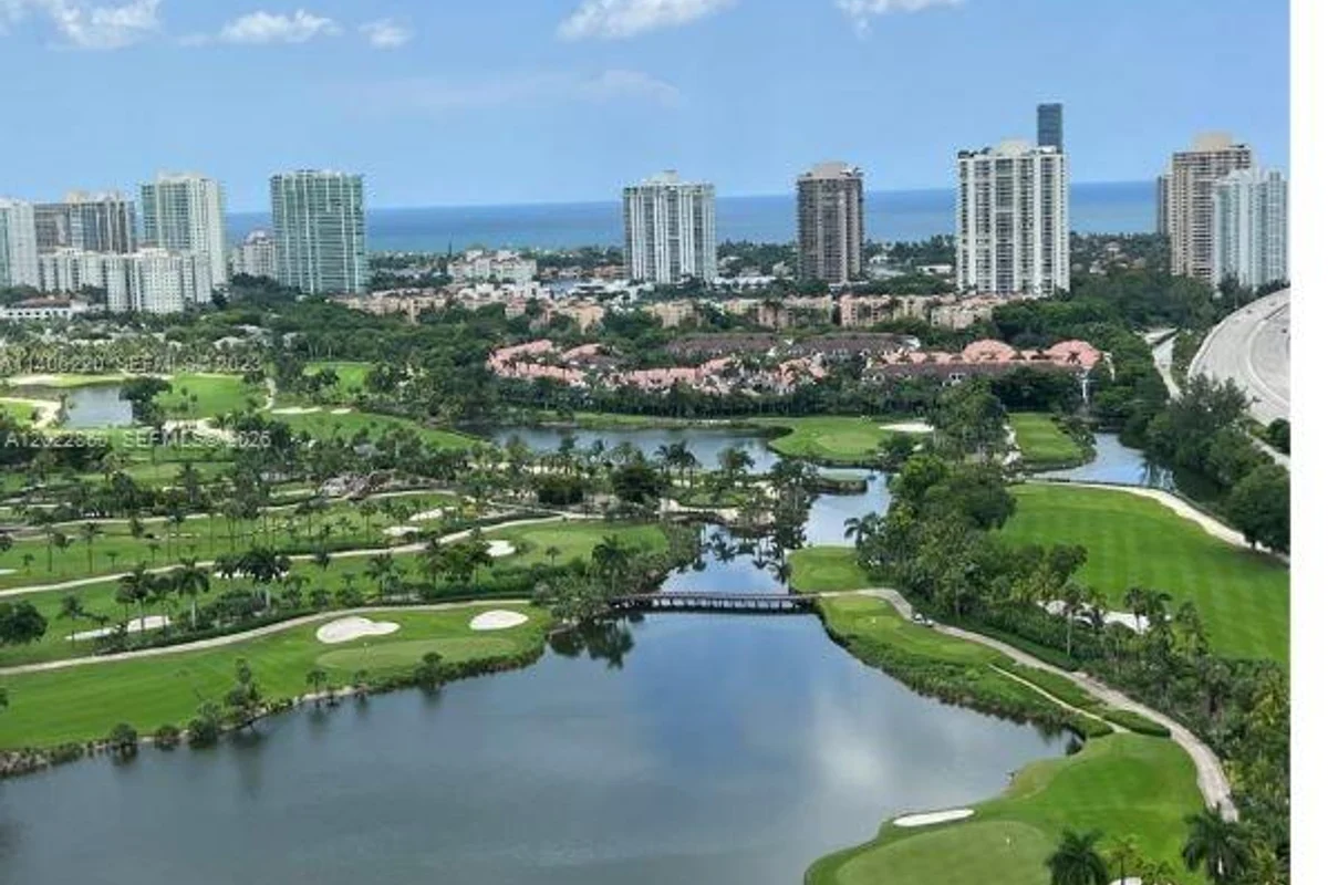 19501 W Country Club Dr #TS-03, Aventura: photo 1 of 25