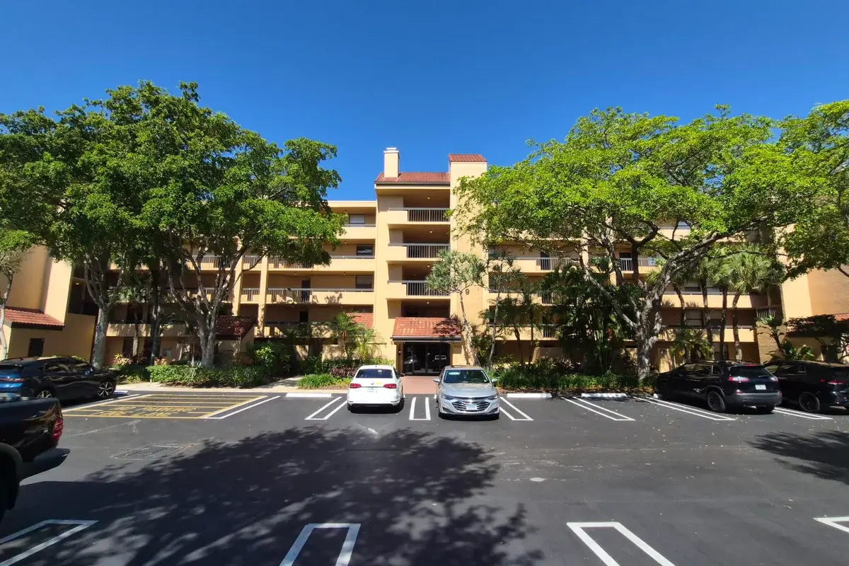 450 Egret Cir #9510, Delray Beach: photo 1 of 41
