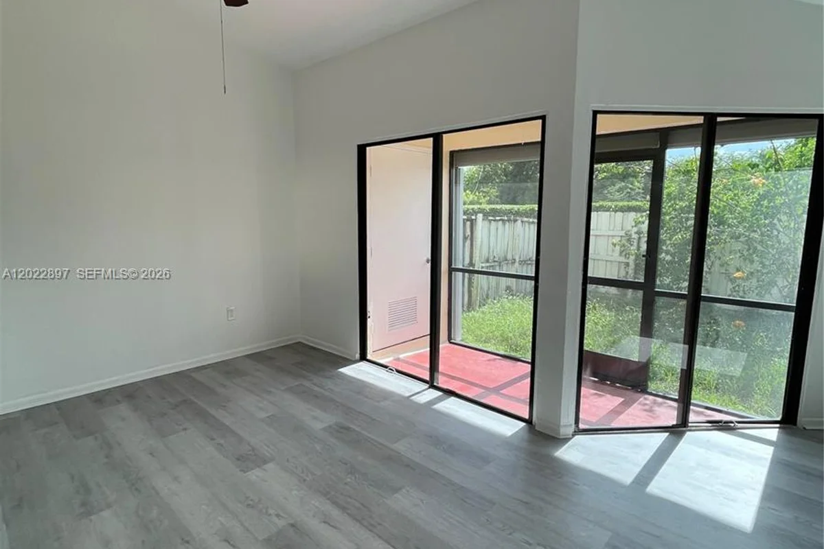 1408 San Remo Cir, Homestead: photo 1 of 1