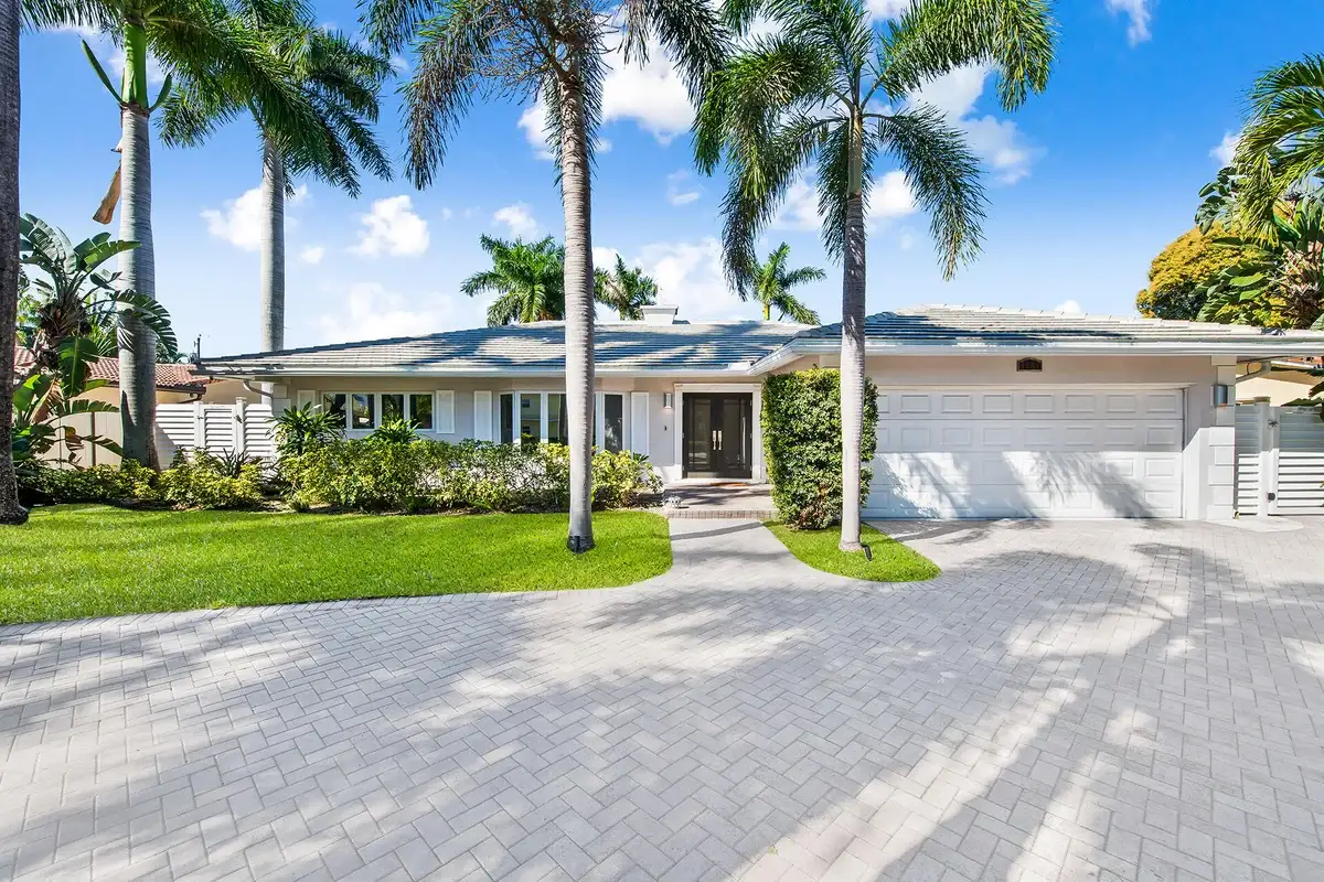 4761 Bayview Dr, Fort Lauderdale: photo 1 of 25