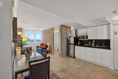 19201 Collins Ave #949, Sunny Isles Beach: photo 1 of 55