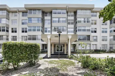 6600 Cypress Rd #504, Plantation: photo 1 of 38