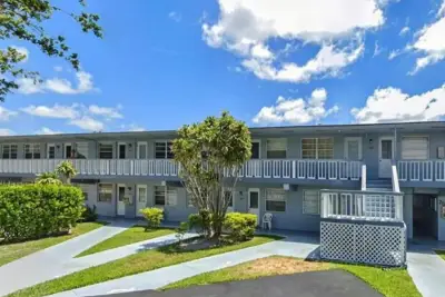 701 Pine Dr #107, Pompano Beach: photo 1 of 22